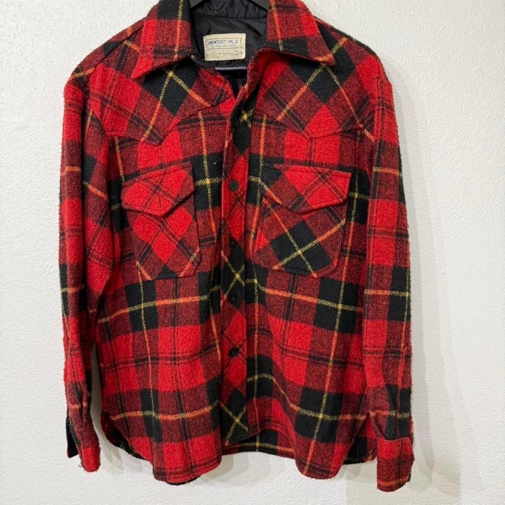 True vintage Monterey mills Red and black plaid flannel
